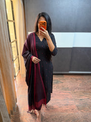 Black Handloom Set