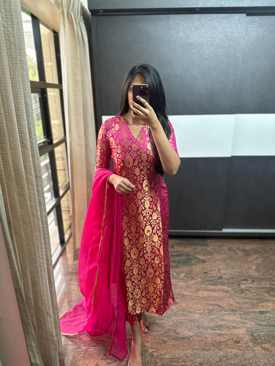 Pink Banarasi 3 Piece Set
