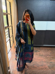 Navy & Green Pomegranate Pigment Maheshwari Top and Dupatta