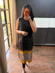 Ikkat X Kalamkari Kurta (Mustard)