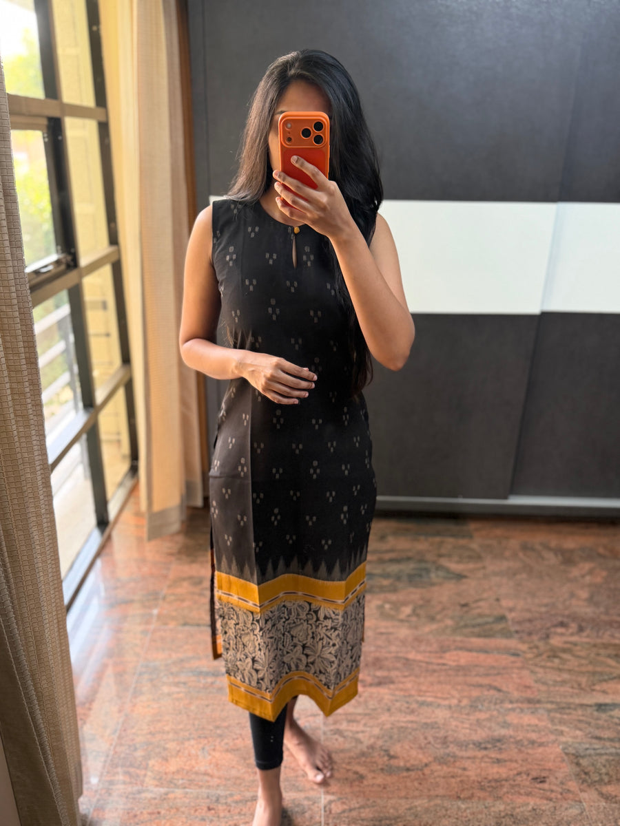 Ikkat X Kalamkari Kurta (Mustard)