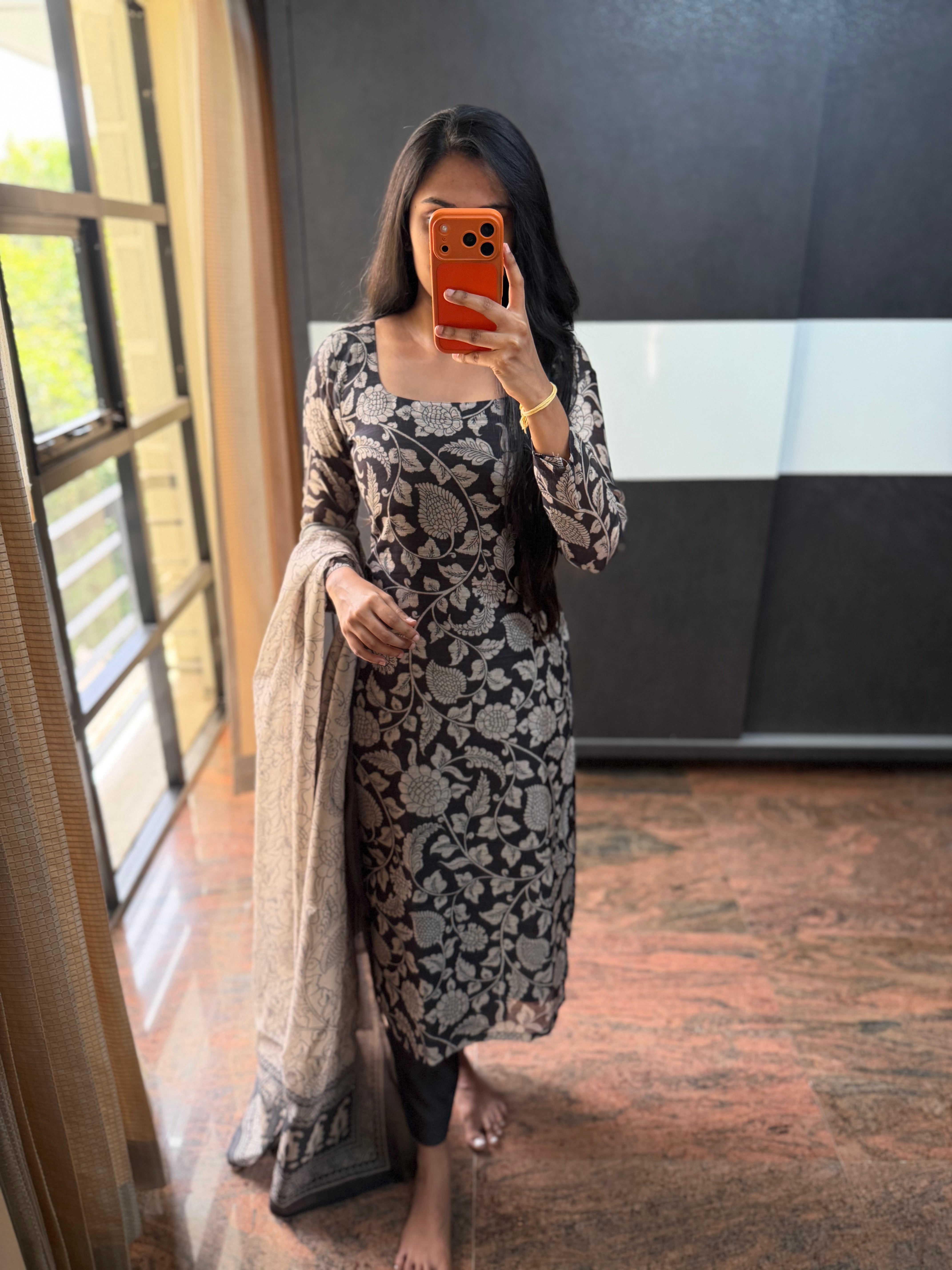 Black Kalamkari set