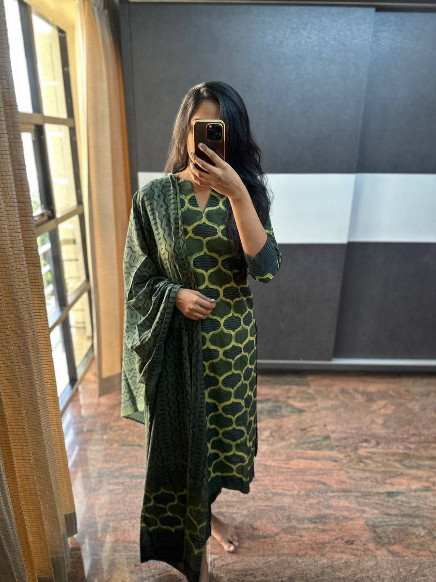 Vanaspathi Ajrakh 3 Piece set (Green)