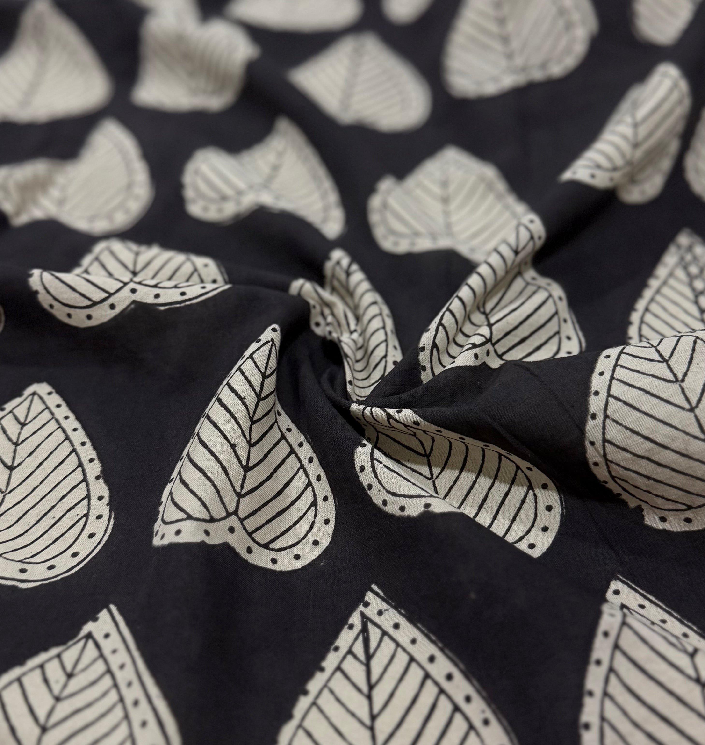 Black Leaf Cotton Co-Ords
