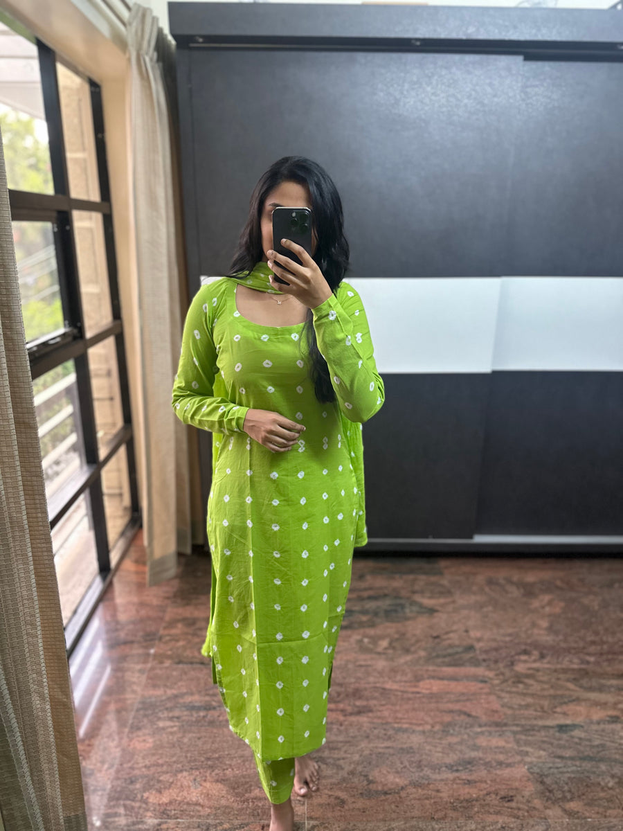Parrot green Bandhani Set