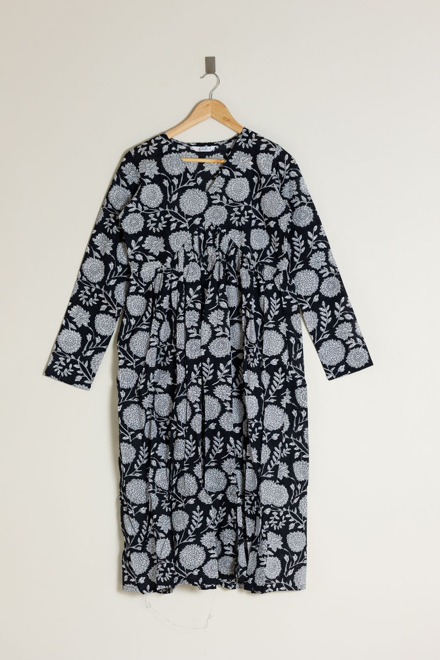 Black Floral Alia Cut Kurta