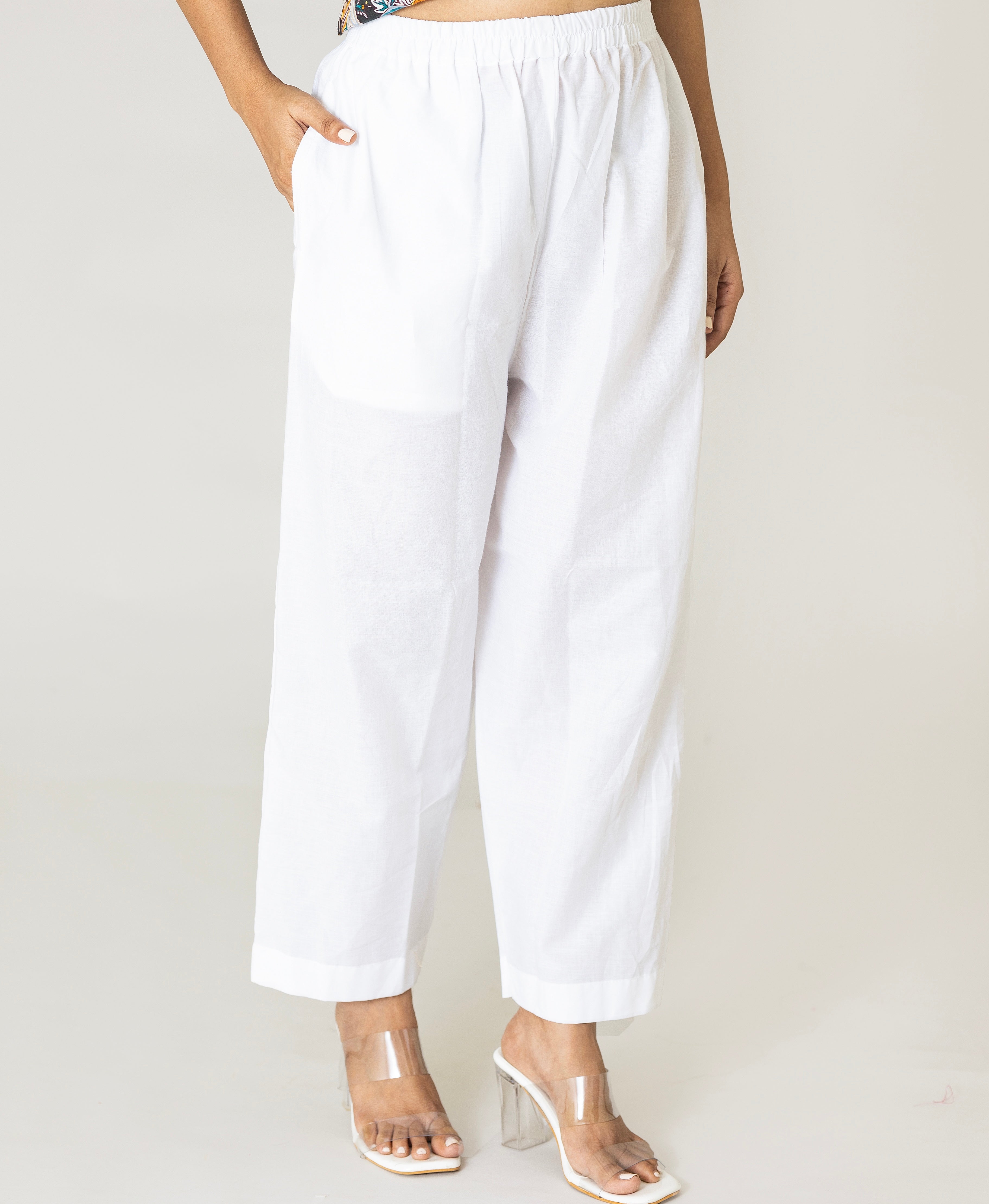 White cotton solid pant