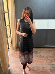 Ikkat X Kalamkari Kurta (purple)